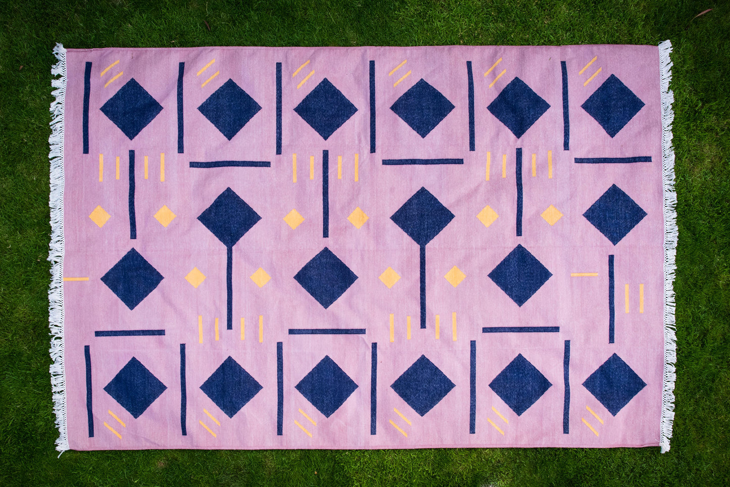 Large Handwoven Cotton Dhurrie Rug in 'Pink Diamond'