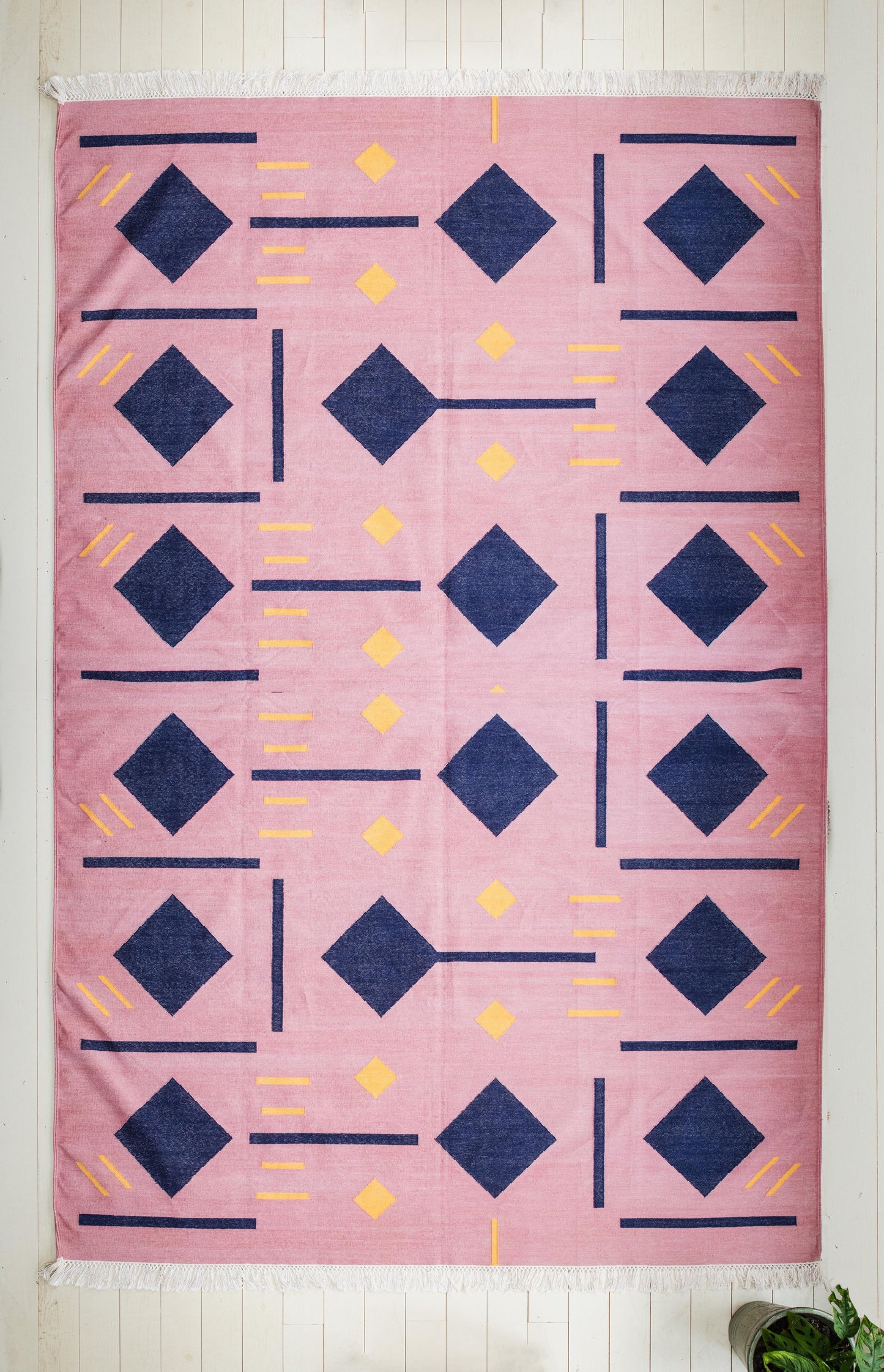 Large Handwoven Cotton Dhurrie Rug in 'Pink Diamond'