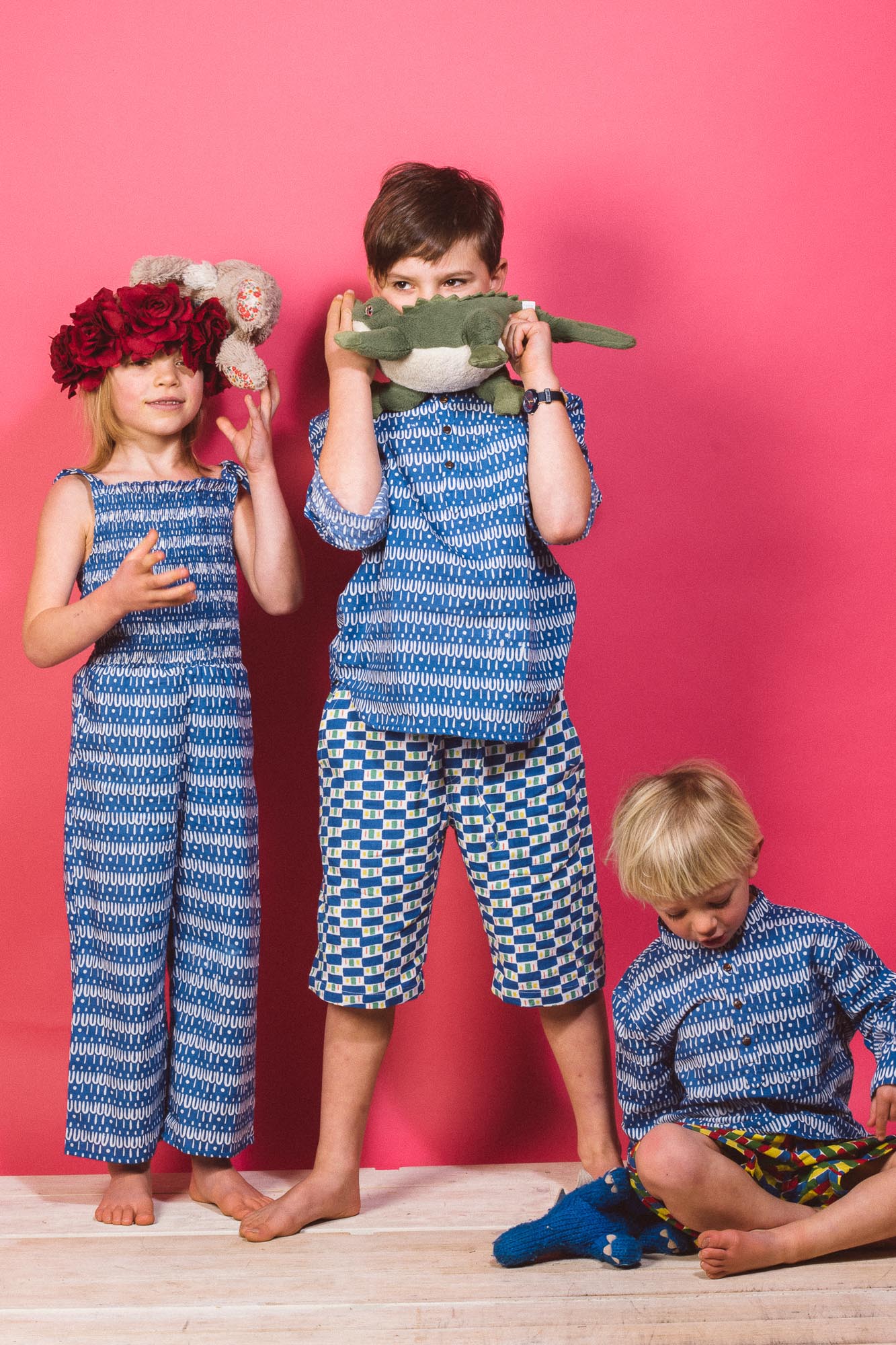 Kids organic cotton jumpsuit in Scallop on Blue-Humphries and Begg